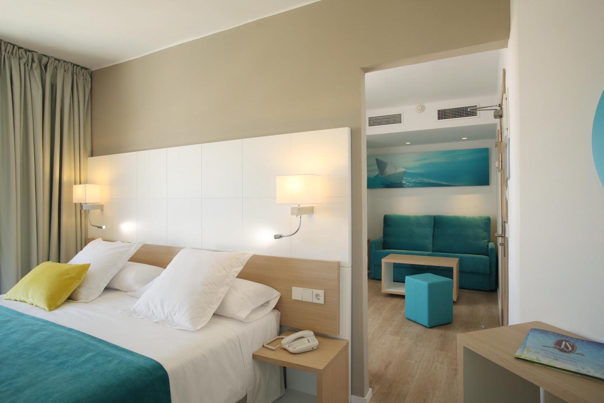 Junior Suite Balcony