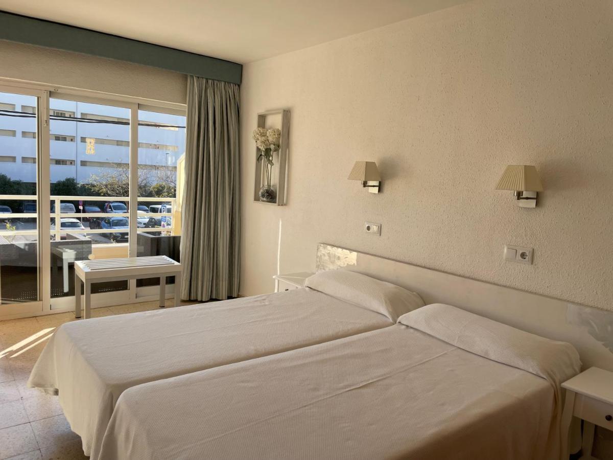 Standard Double Room Air-Conditioning