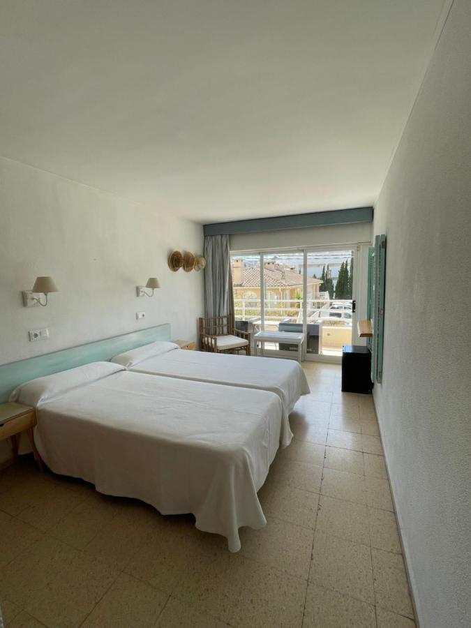 Standard Double Room Air-Conditioning