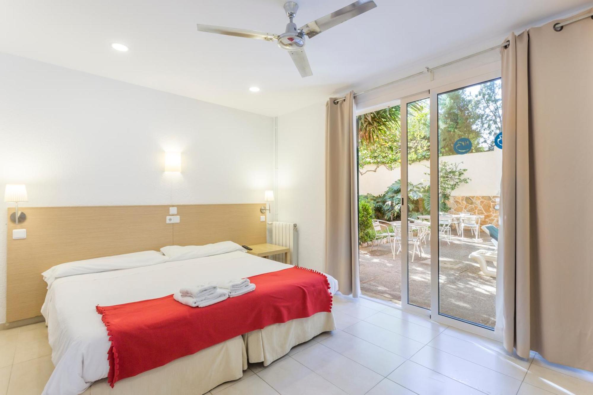 Double or Twin Room Balcony