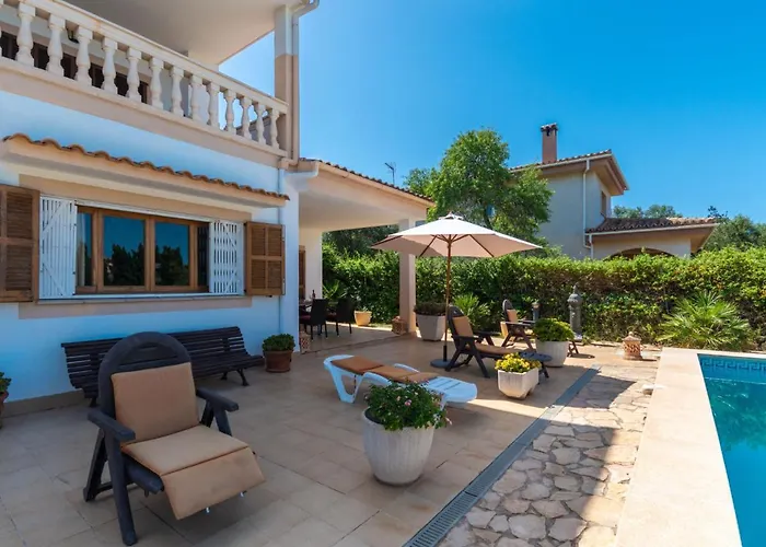 Hotels in Sa Torre