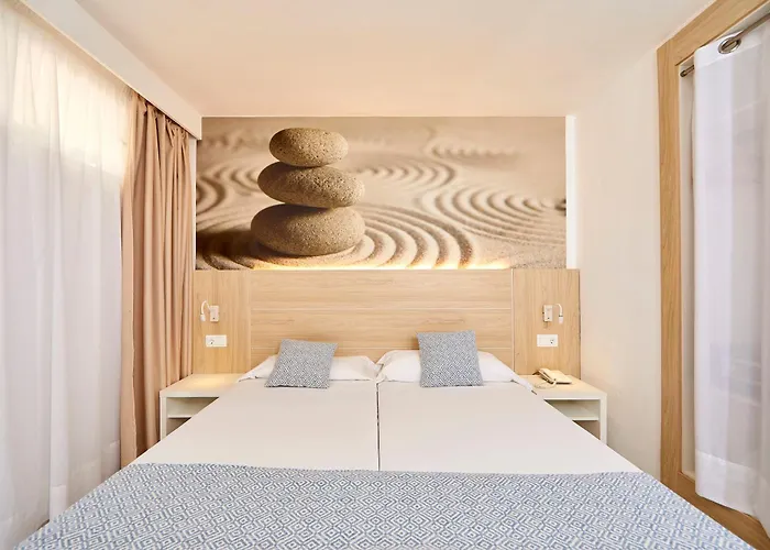 Sun Beach Santa Ponsa