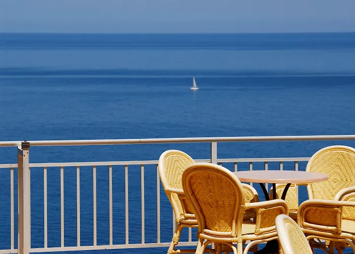 Hotels in Banyalbufar