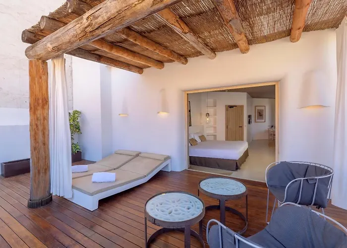 Hotels in de buurt van Palau March Museu