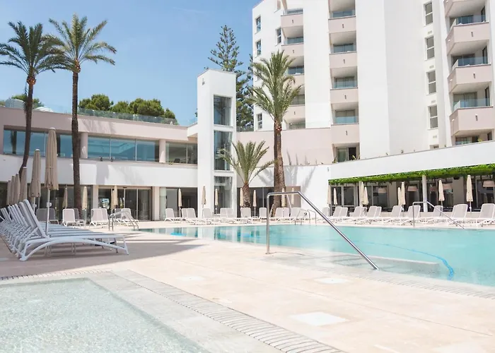 Hipotels Bahia Grande Aparthotel Cala Millor  - un hotel a 4 stelle 