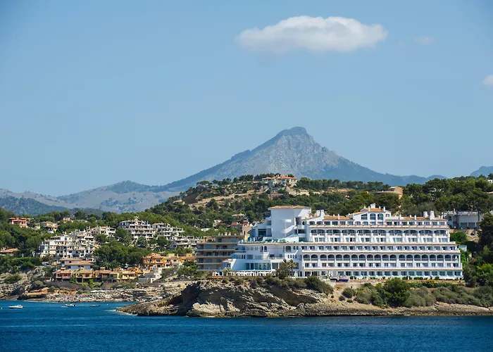 Santa Ponsa hotels near Cruz del Descubrimiento
