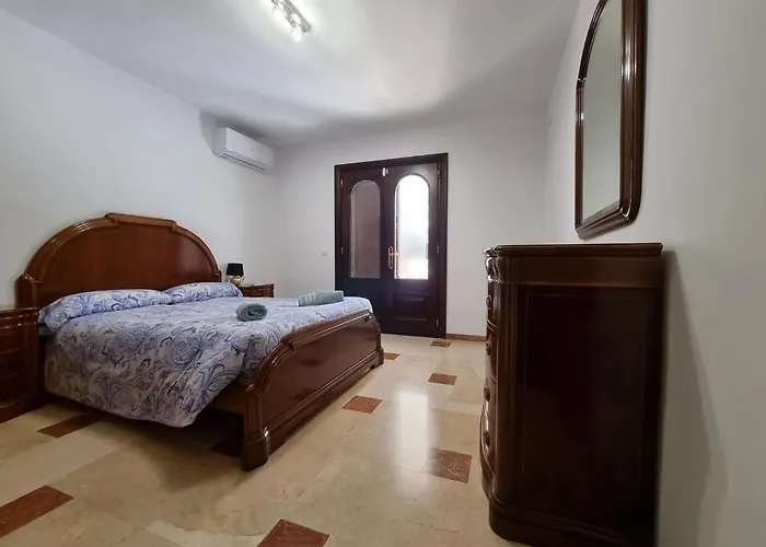 Villa With Private Pool -Palma Ambassador Center Etv14825 con Piscina