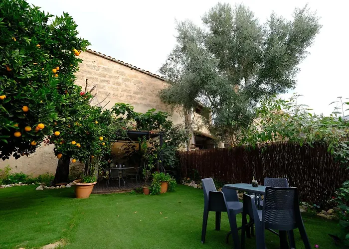 Casa Caimari Guest House, for mountain lovers!