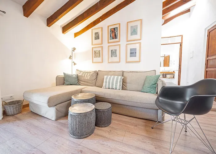 Hoteles en Santa Maria del Cami (Mallorca)