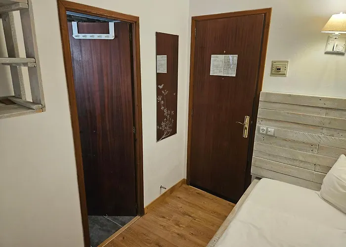 Seven Hostal Cala Millor 
