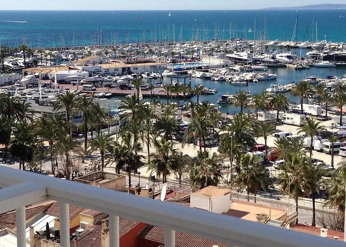 Hotel Gracia El Arenal  Con una Pista de Golf