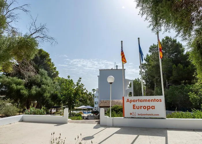 Bj Apartamentos Europa Sa Coma 