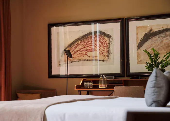 Hotels in de buurt van Plaça de la Reina