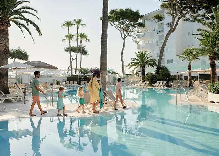 Iberostar Waves Alcudia Park Hotel Playa de Muro 