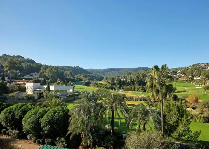 Palma de Mallorca hotels near Passeig des Born