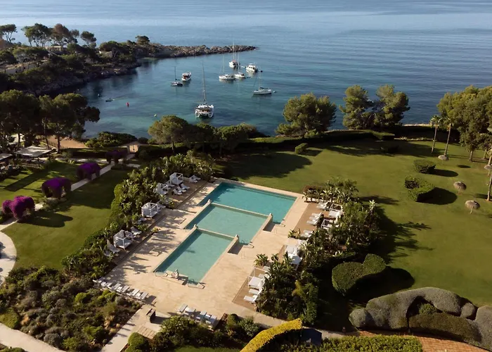 Best 6 Spa Hotels in Palma Nova (Mallorca) for a Relaxing Getaway