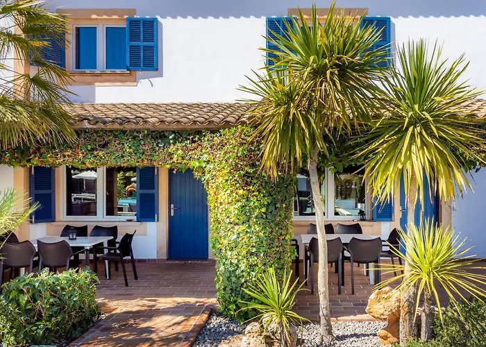 Apartamentos Iris Sa Coma 