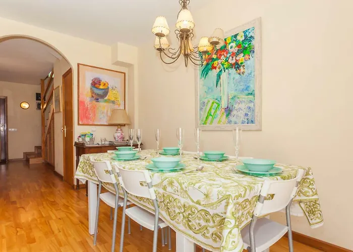 Hotels in de buurt van Baños Árabes