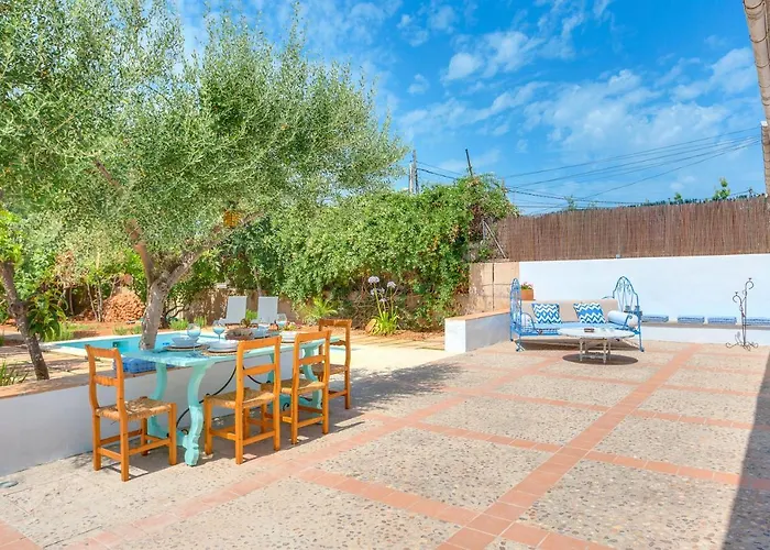 Villa Palma - Establiments By Priorityvillas met een Zwembad